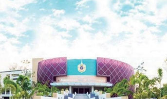 泰国兰帕潘尼皇家大学